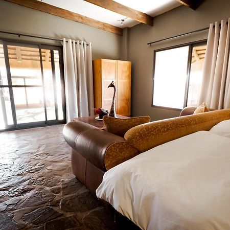 Вилла Bagatelle Kalahari Game Ranch Hardap Экстерьер фото