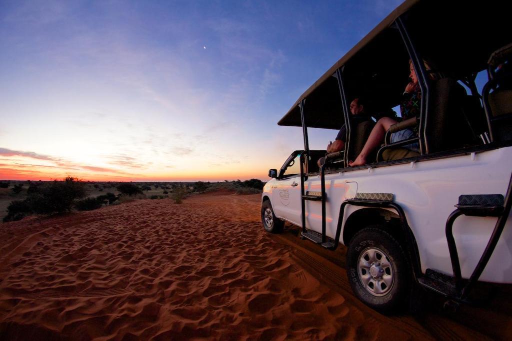 Вилла Bagatelle Kalahari Game Ranch Hardap Экстерьер фото